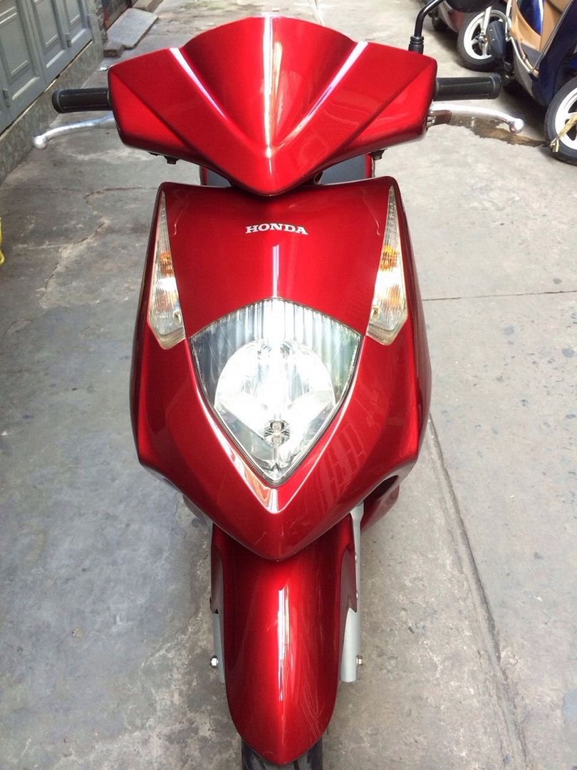 Dylan 150 đỏ 2004 nguyên zin chưa rớt đầu bao thầy thợ bán gấp !