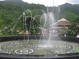 Nhạc nước B&agrave;n&agrave;