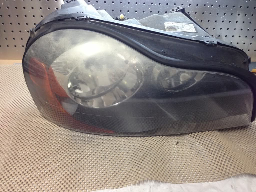 06 XC90 headlight lenses very cloudy. Are there glass replacement