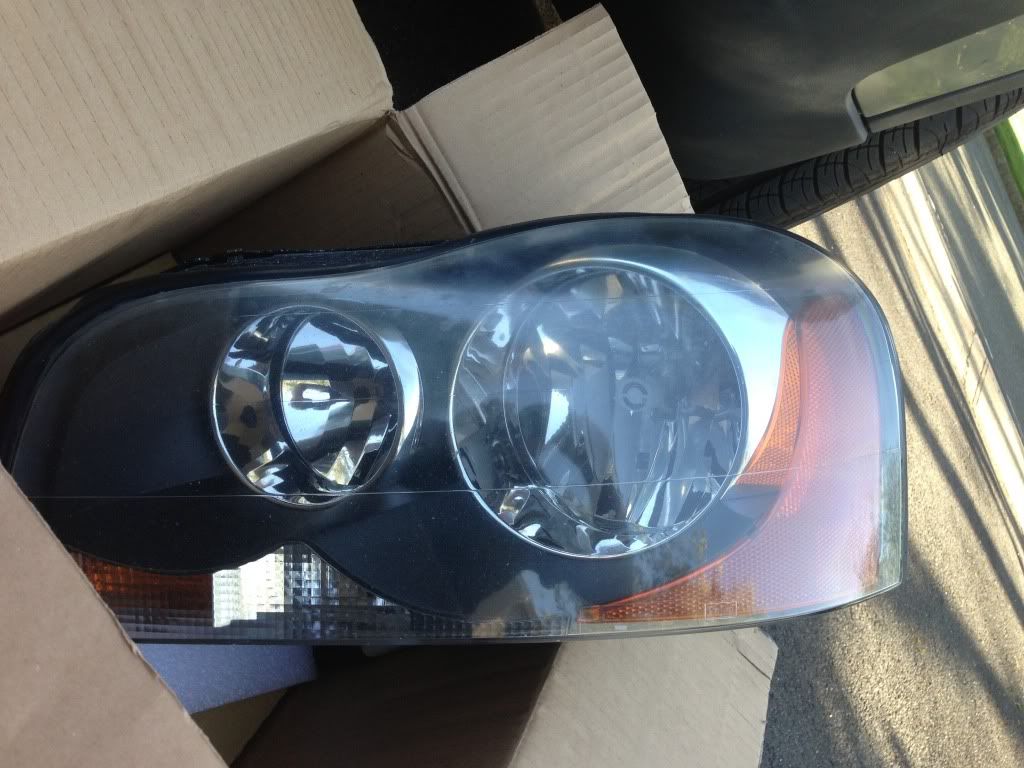 06 XC90 headlight lenses very cloudy. Are there glass replacement