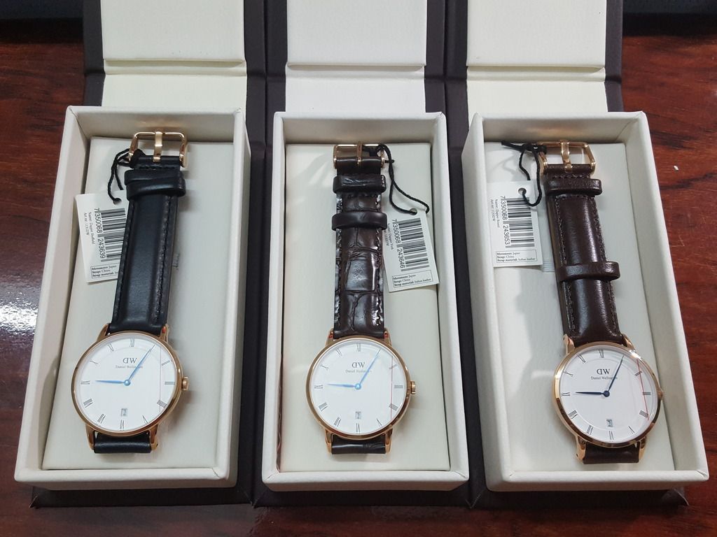 Bán đồng hồ nữ DW Dapper màu vàng hồng