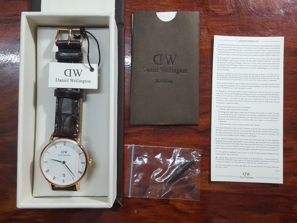 Bán đồng hồ nữ DW Dapper màu vàng hồng - 1